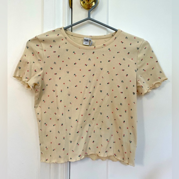 Simons twik cropped tshirt - Picture 1 of 2